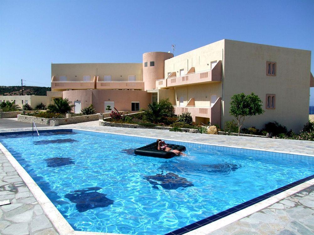 Hotel Sea Breeze سيتيا المظهر الخارجي الصورة