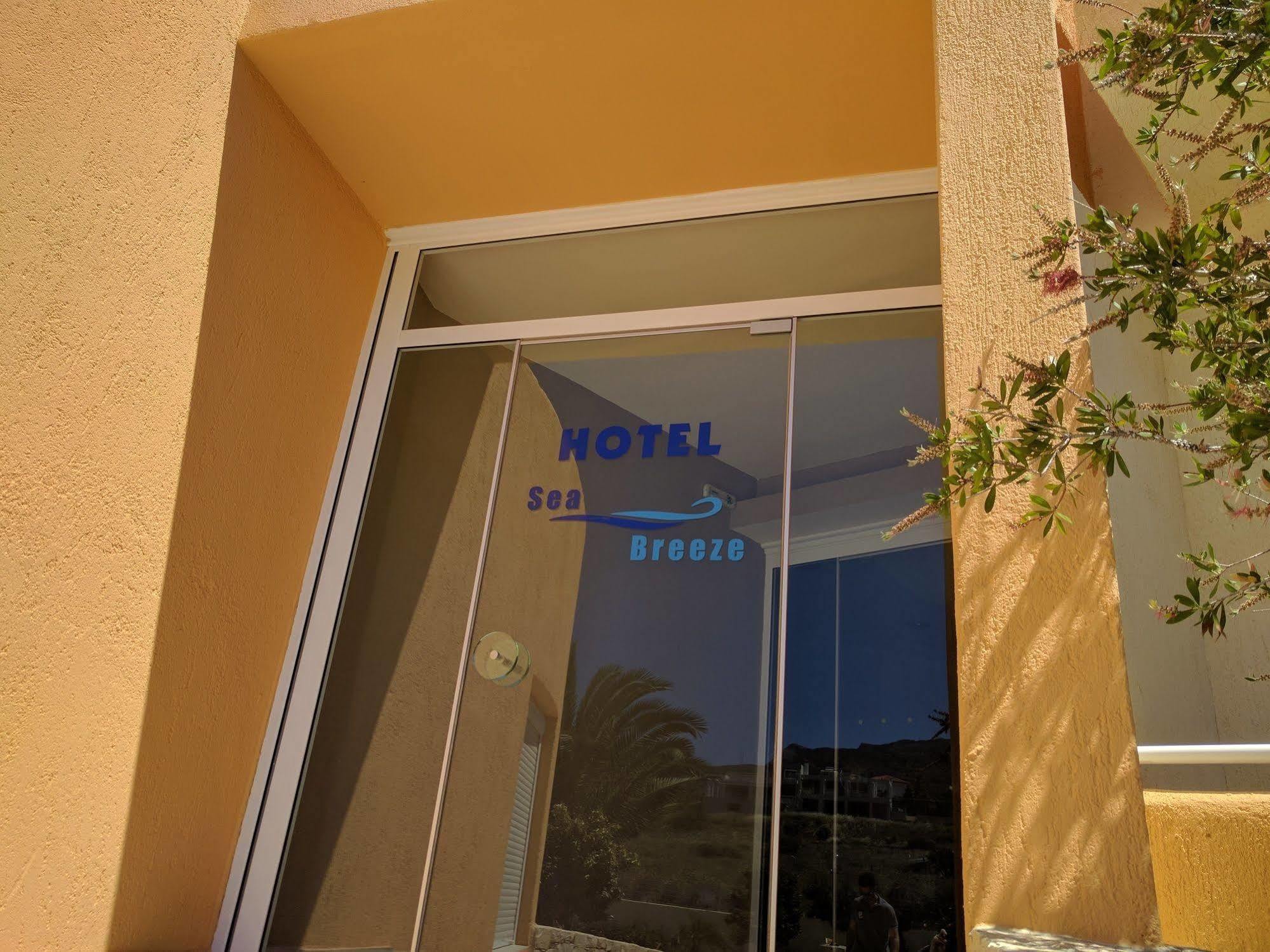 Hotel Sea Breeze سيتيا المظهر الخارجي الصورة